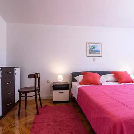 아파트 By The Sea Sevid, Trogir - 14103 산책길